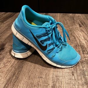 Nike Men’s Free Run Shoes (Size 11)